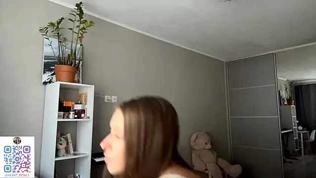 mona star online show from November 22, 12:08 pm