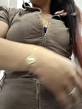 misshot 02 online show from November 5, 9:53 pm