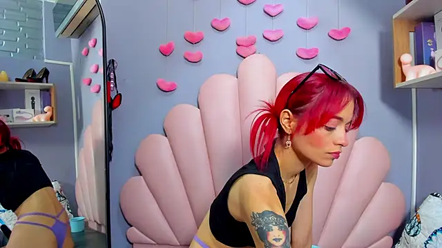 luci miller online show from March 15, 3:52 am