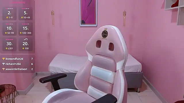 Violet raine  online show from November 15, 1:34 pm