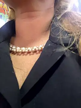 dirty mother3 online show from January 8, 6:12 pm