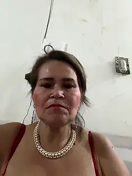 dirty-mother34 online show from November 5, 11:10 pm