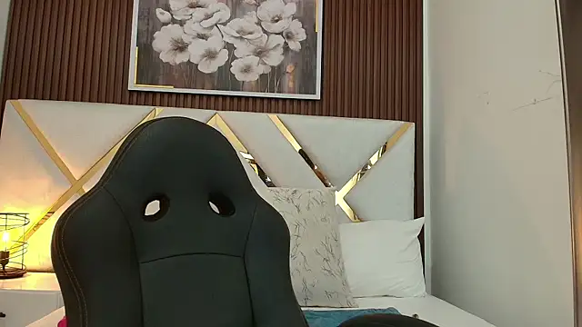  Aliya  online show from November 26, 2:51 pm