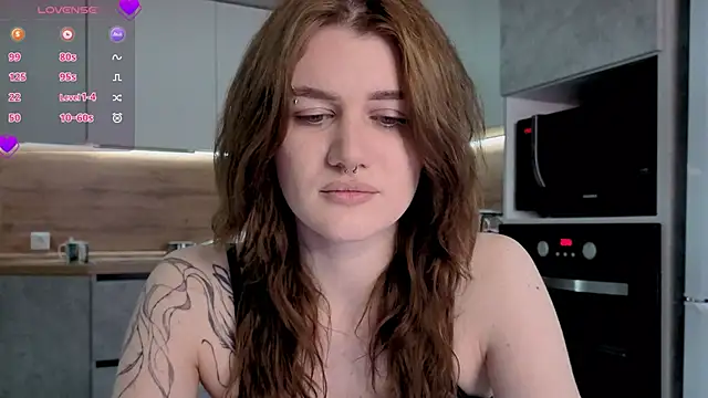 eshleeygreen online show from April 9, 1:27 pm