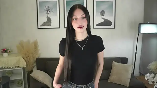 AdellaMacht online show from November 17, 11:55 am