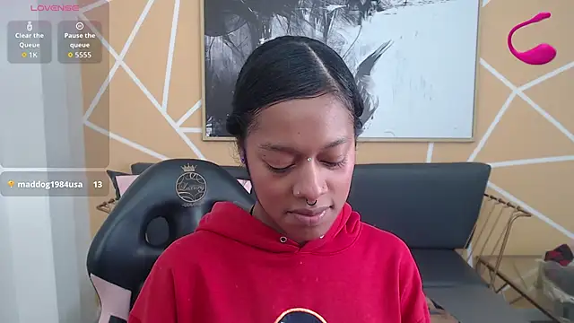 Agatha Amaya online show from November 24, 1:24 pm