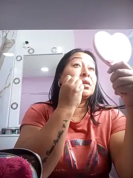 keilaJhonsom1 online show from November 29, 4:33 pm