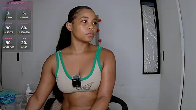 katherine-smill online show from April 4, 1:10 pm