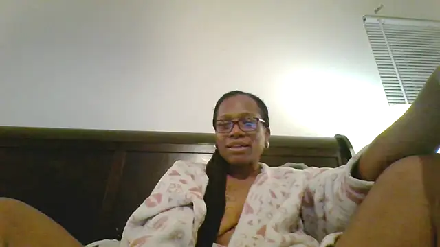 SweetParadise00 online show from November 17, 3:40 am