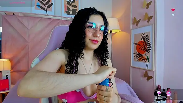 DemiJones  online show from March 27, 8:59 am