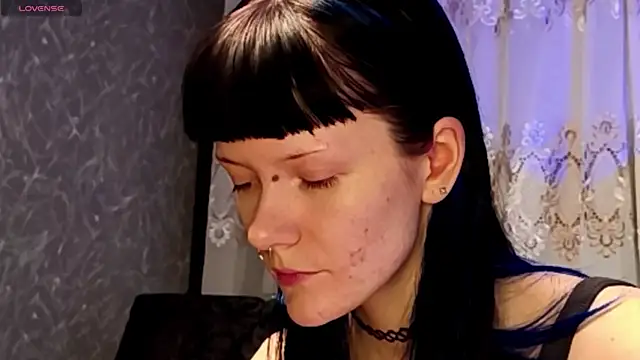 RoxyMetall online show from November 22, 6:10 pm