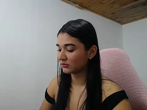 elizabeth sweetty online show from November 25, 12:40 pm