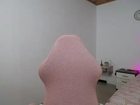 elizabeth sweetty online show from November 30, 1:37 pm