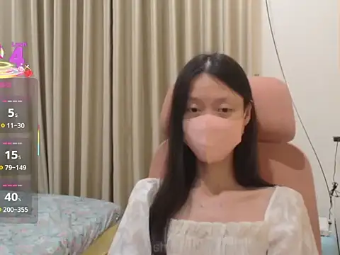 Lil-Cherries online show from November 13, 7:24 pm