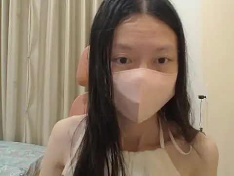 Lil-Cherries online show from January 19, 11:39 am