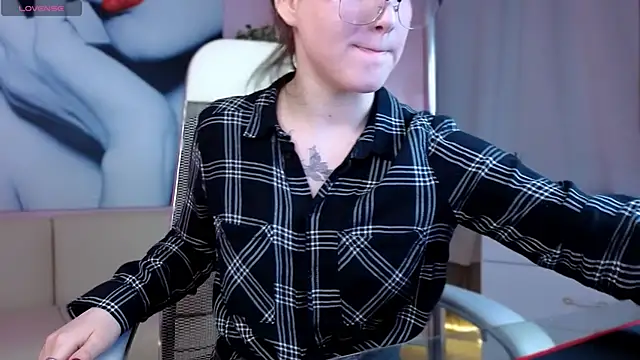 LANICROSS online show from November 16, 10:10 pm