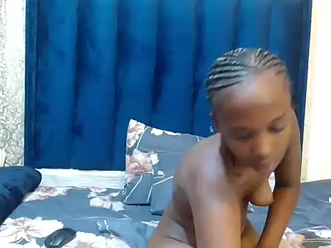 SlimBitch202 online show from November 18, 9:27 pm