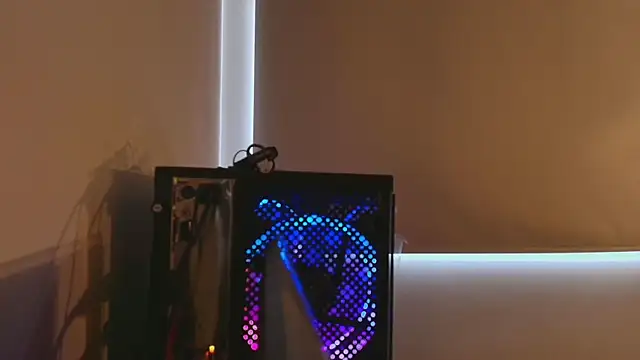 Logan Chloe online show from November 21, 1:46 pm