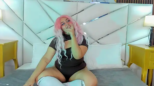 Sweet Yuna online show from November 26, 4:35 am