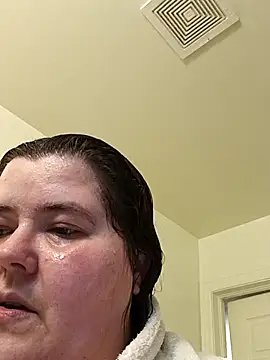 mayflower420 online show from April 17, 12:46 am