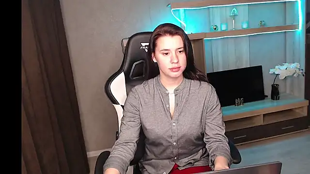 Diana-mey online show from November 18, 8:21 pm