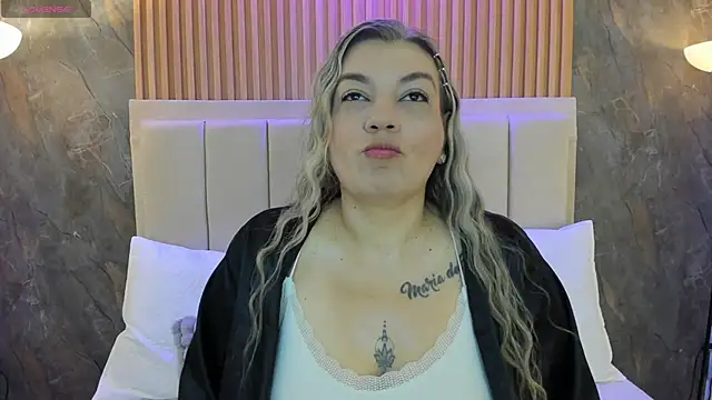 gala montes 30 online show from November 22, 1:25 pm