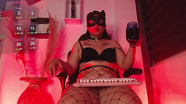 ginebraass online show from April 9, 2:00 pm