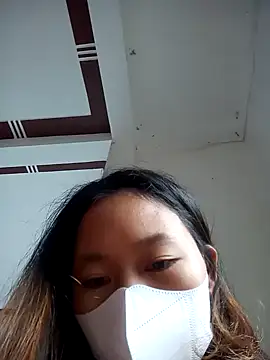 Xonpine029 online show from December 4, 3:09 am