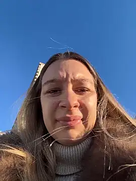 SashaCatt online show from February 3, 8:30 am