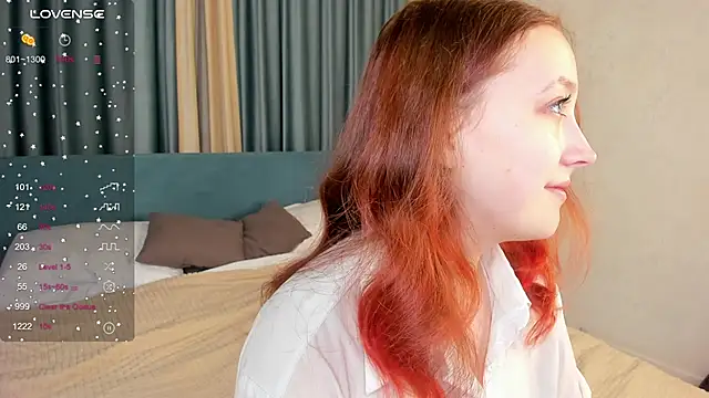 LauraKelley online show from November 23, 10:06 am