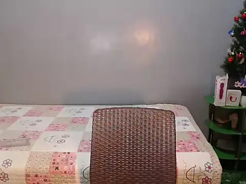 Prettygirlproblem online show from December 2, 8:27 am