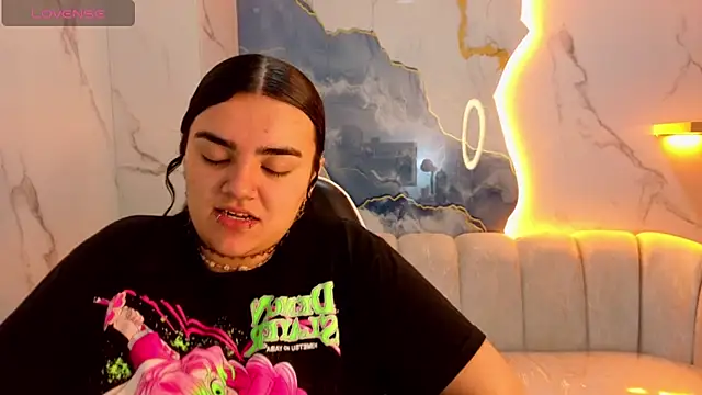 Vany Lu Tx online show from November 27, 1:25 pm