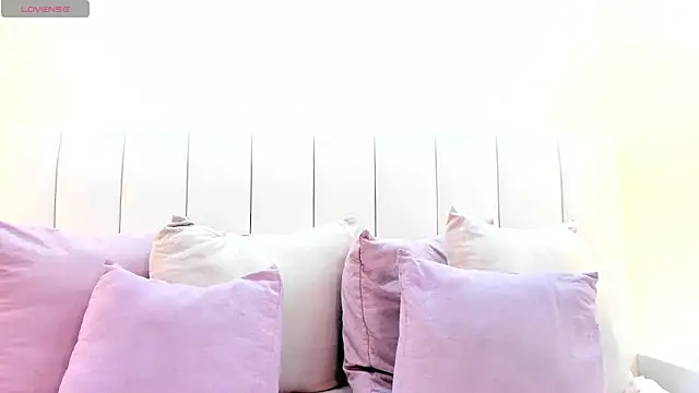 lia pascal online show from November 19, 11:32 am