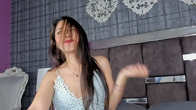 MiiaBlazee online show from November 14, 1:33 pm