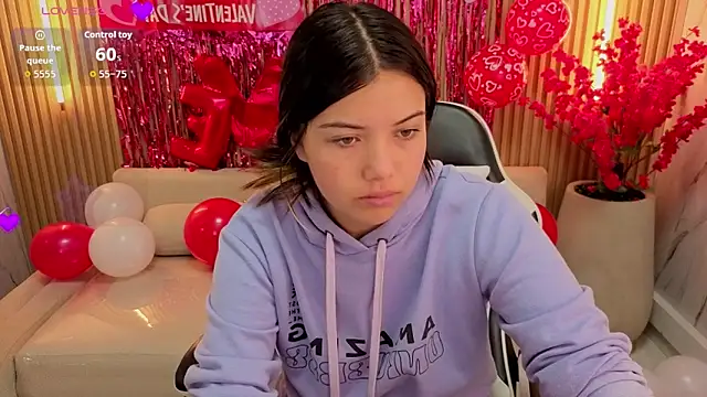 venus velvet tp online show from February 16, 1:00 pm