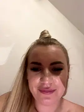 RuxyCatrina online show from November 13, 12:09 am