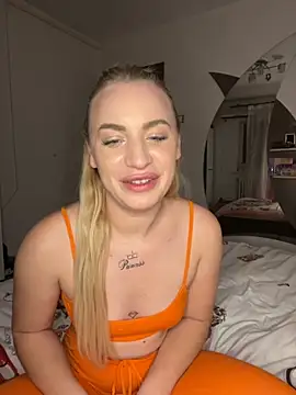 RuxyCatrina online show from November 29, 4:05 am