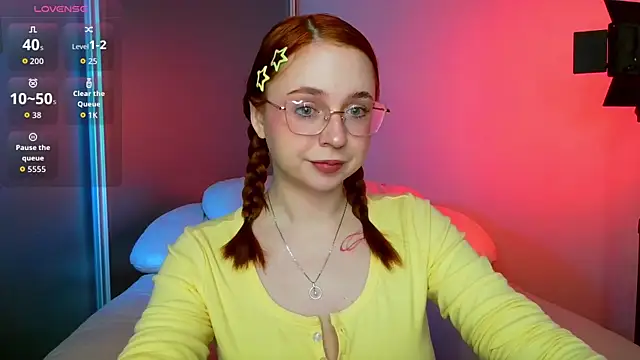 Erica Nelson online show from March 30, 1:49 am