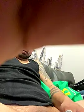 juicythickclit69 online show from November 9, 10:33 am