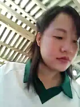 yelow-bee online show from November 27, 4:48 am