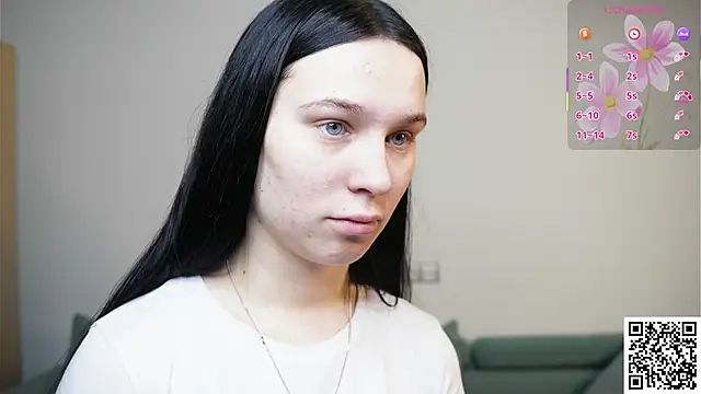 MonnieDeman online show from November 19, 5:35 pm