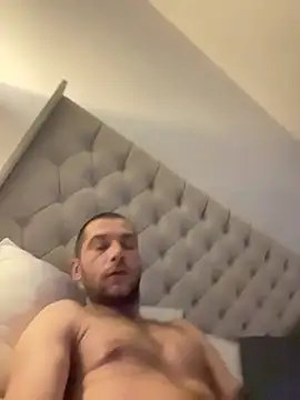 Kinkycouple142 online show from February 1, 11:36 pm