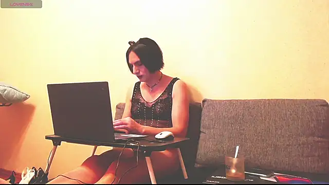 IrenModelTrans online show from November 27, 5:16 pm