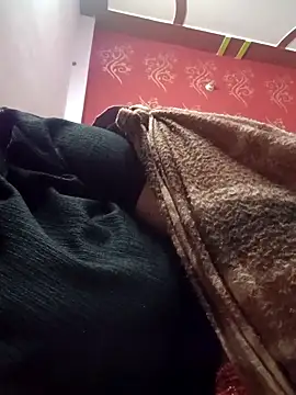 riyahot011 online show from December 5, 2:07 pm