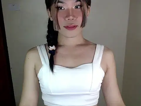 dazzlingcarol online show from February 7, 11:03 am