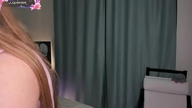 NoraGergert online show from November 22, 10:34 pm