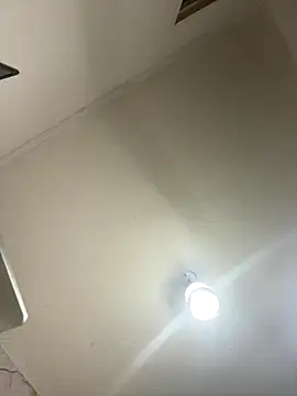 Amira Malia online show from January 6, 6:33 pm