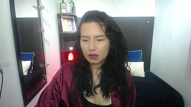 koral purple online show from November 19, 4:07 pm