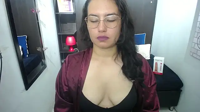 koral purple online show from November 24, 1:35 pm