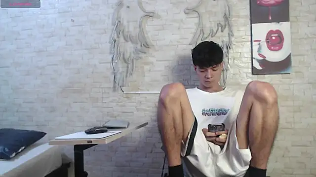 axel milo kairo and noa online show from February 20, 3:57 pm